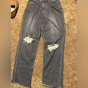 Distressed Boyfriend Jeans